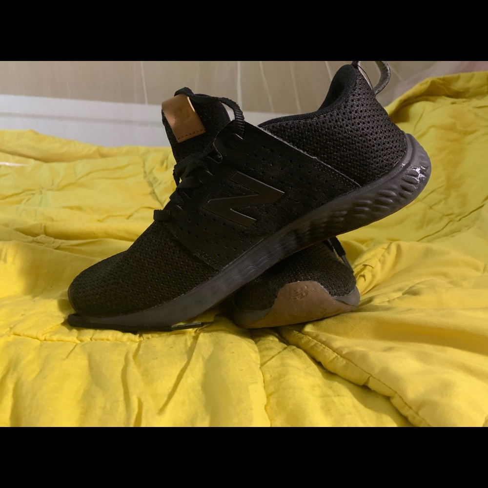 Black New Balance Sneakers!